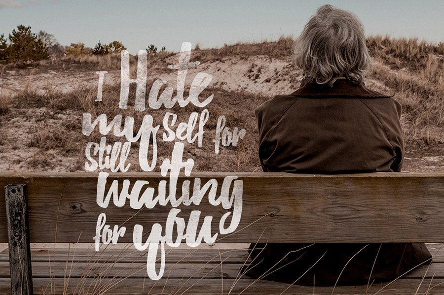 Debby Free Font