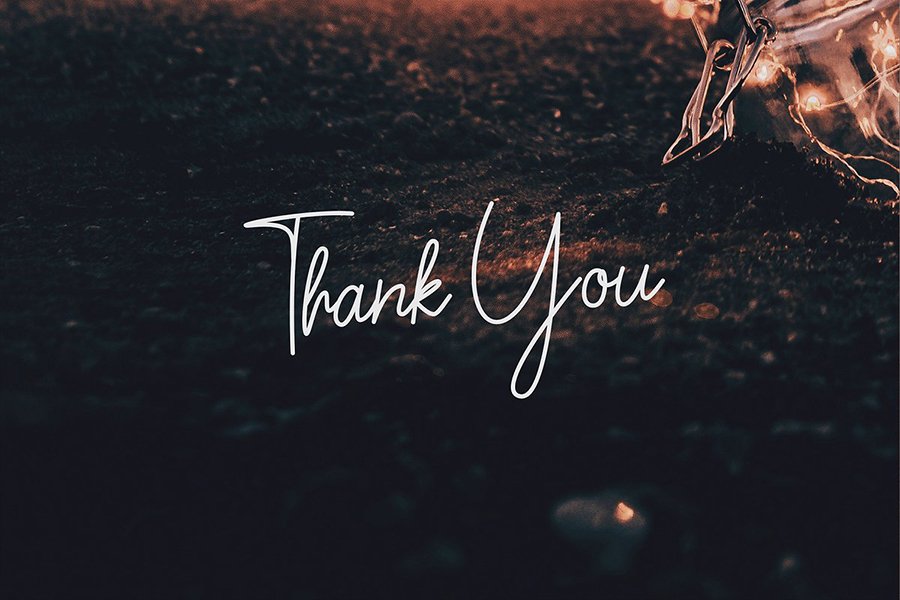 Sarantta Handwritten Script Font