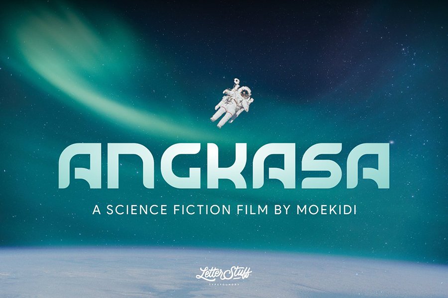 SpaceSurfer Display Font
